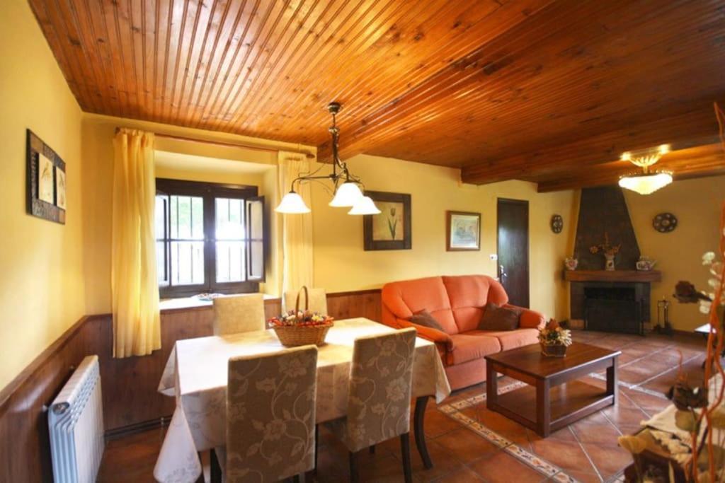 Casa Rural San Juan, Ribadesella. A 5 Minutos Del Mar 빌라 외부 사진